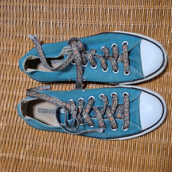 Converse Turquoise Sneakers with Decorative Laces Sz 7.5 Gently Loved - Picture 1 of 8